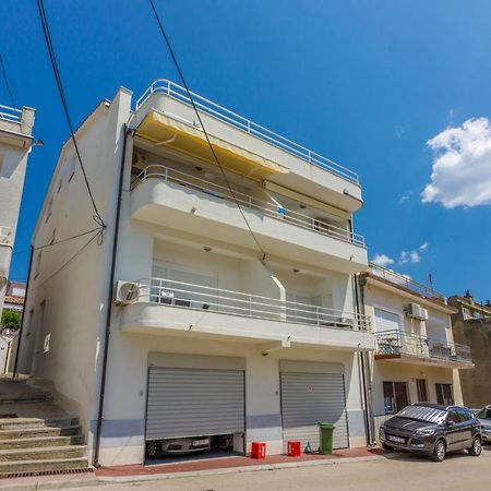 Apartmani Ilicevic Crikvenica Exterior foto